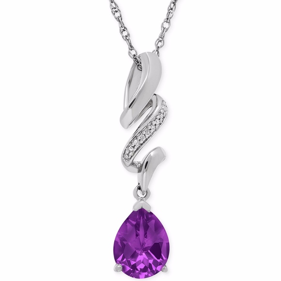 Jewelry - Diamond Pendant Necklace